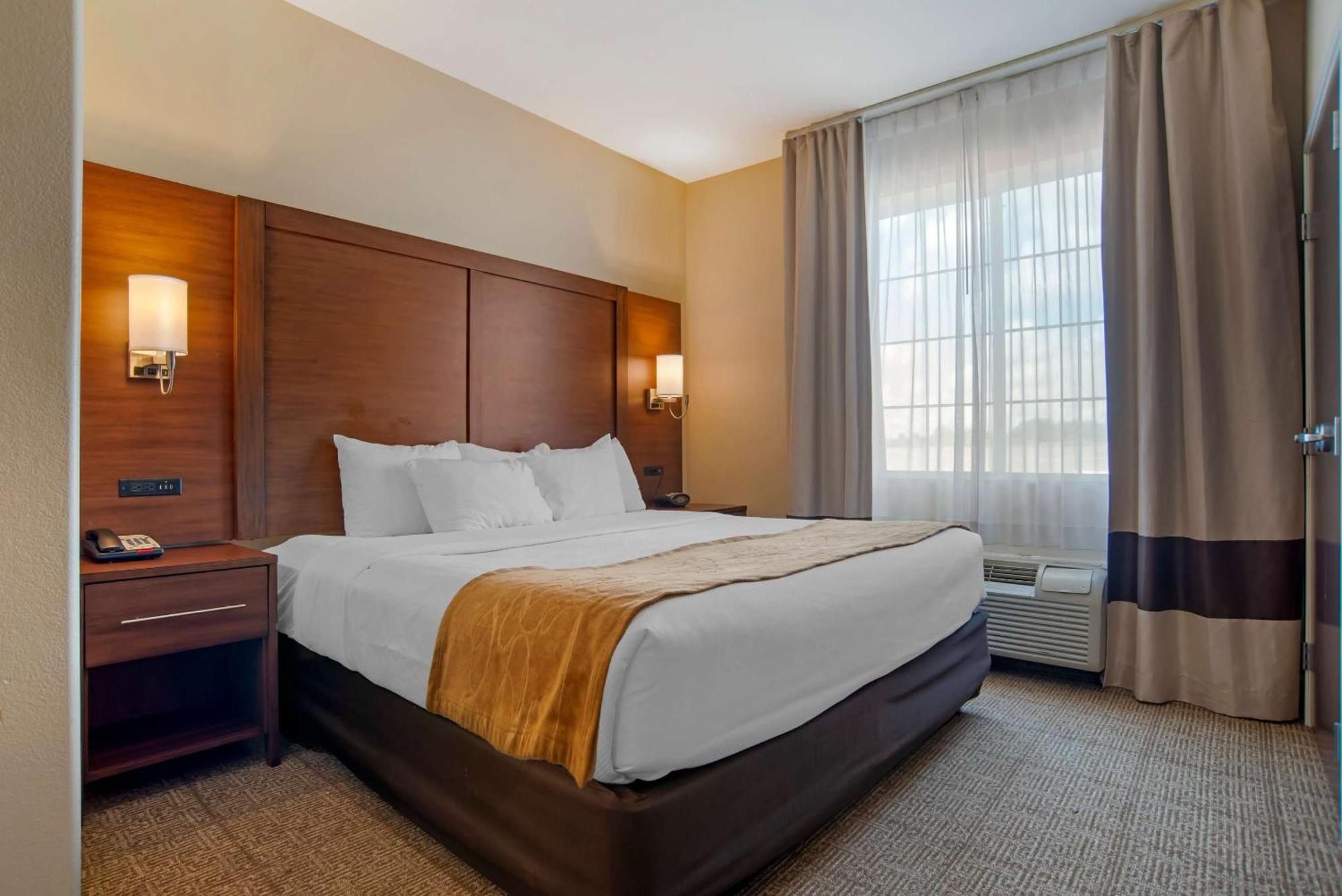 Comfort Suites Alexandria Extérieur photo